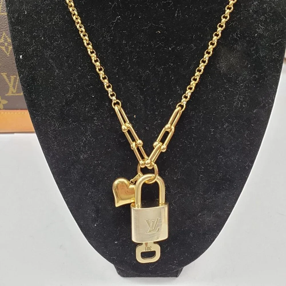 Authentic Louis Vuitton Lock & Key w/ Unbranded Gold Plated Gold Chain Necklace - Picture 5 of 11